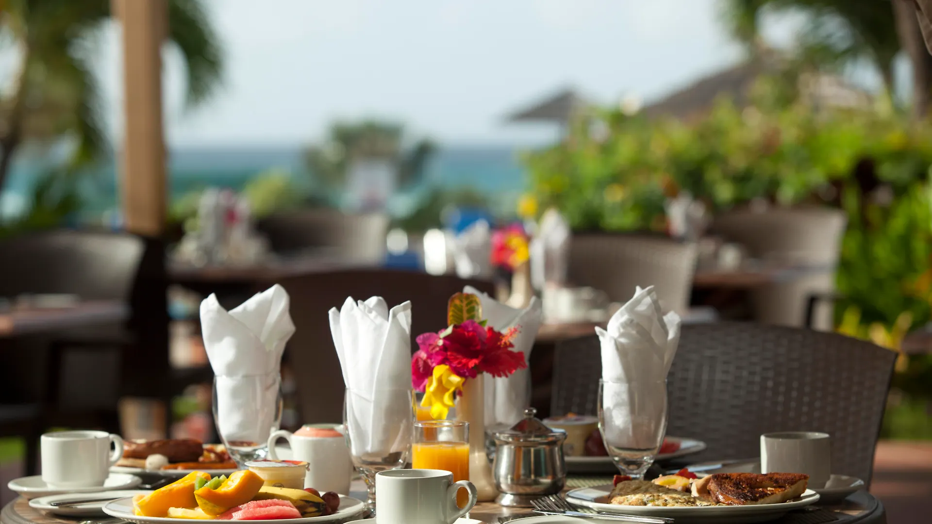 St. James'S Club Resort Mamora Bay
