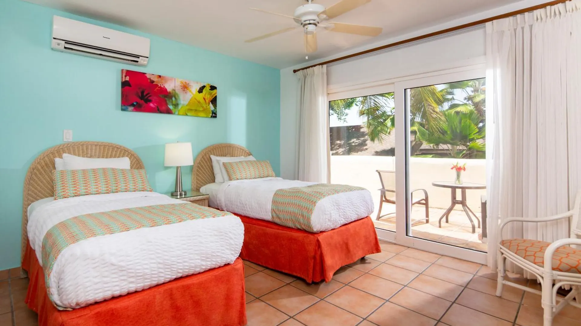 St. James'S Club Resort Mamora Bay